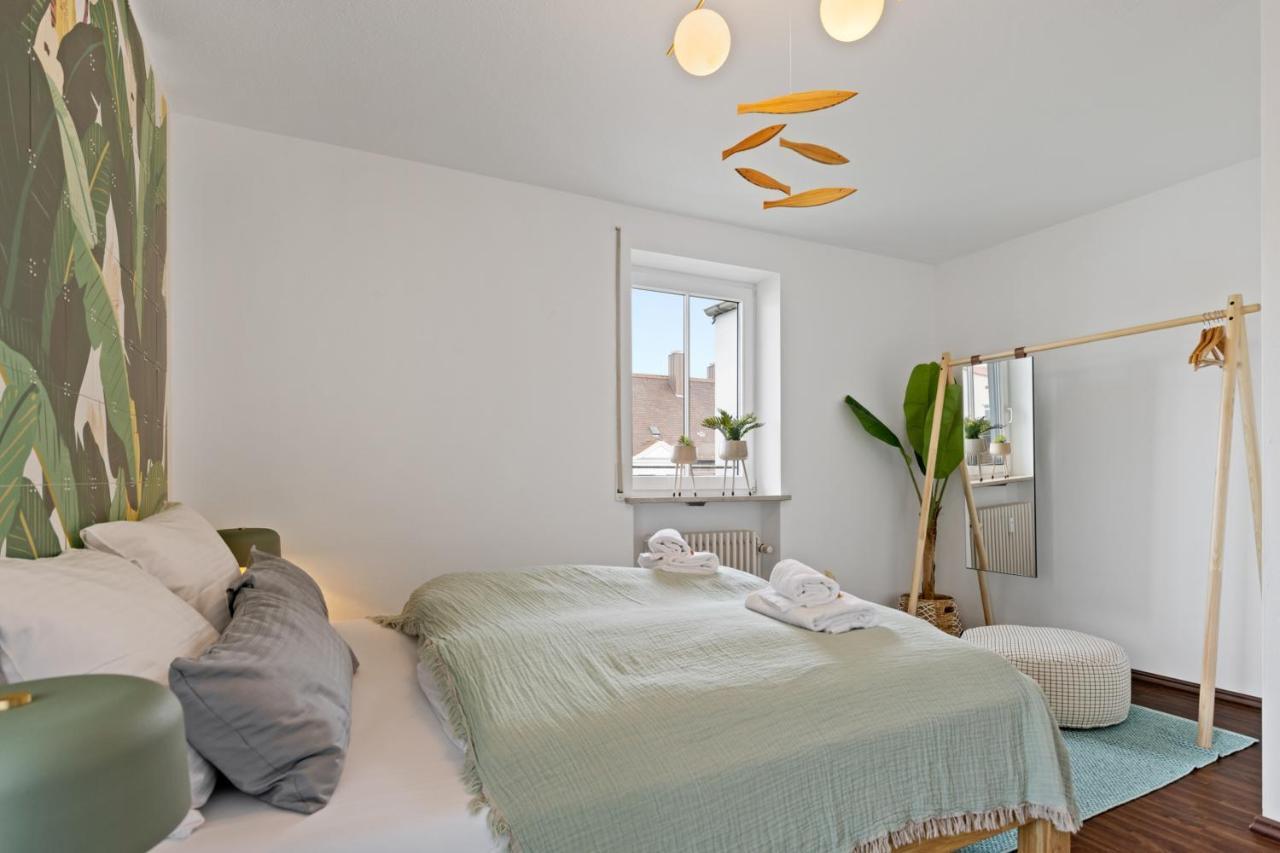 Apartament BRIGHT: The PENTHOUSE - Jacuzzi - BBQ - Parkplatz/Parking Augsburg Zewnętrze zdjęcie