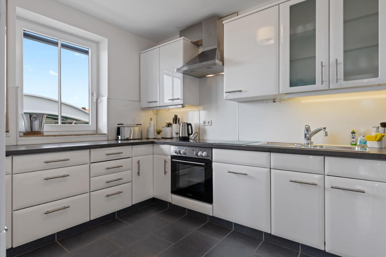 Apartament BRIGHT: The PENTHOUSE - Jacuzzi - BBQ - Parkplatz/Parking Augsburg Zewnętrze zdjęcie
