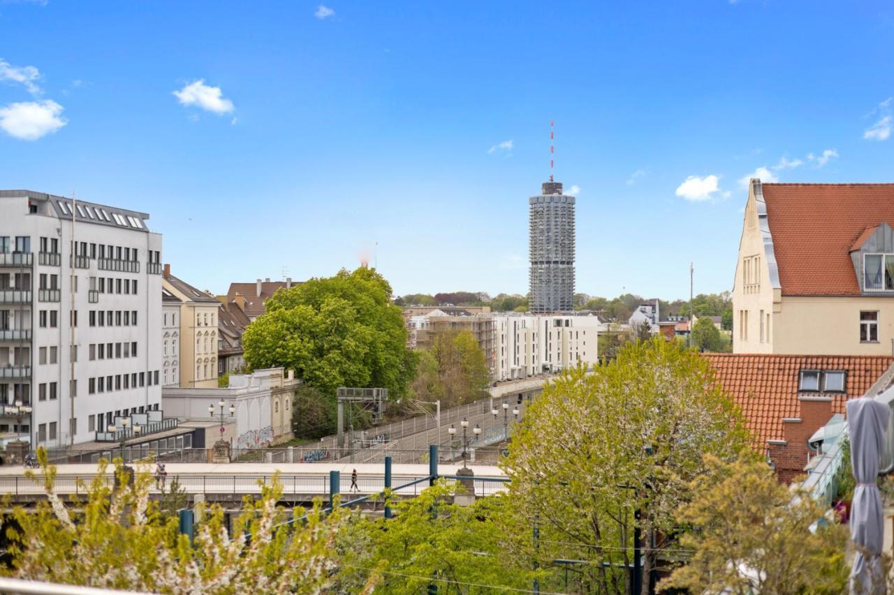 Apartament BRIGHT: The PENTHOUSE - Jacuzzi - BBQ - Parkplatz/Parking Augsburg Zewnętrze zdjęcie